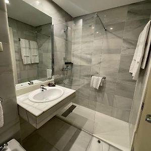 Habitación con 2 Camas Individuales